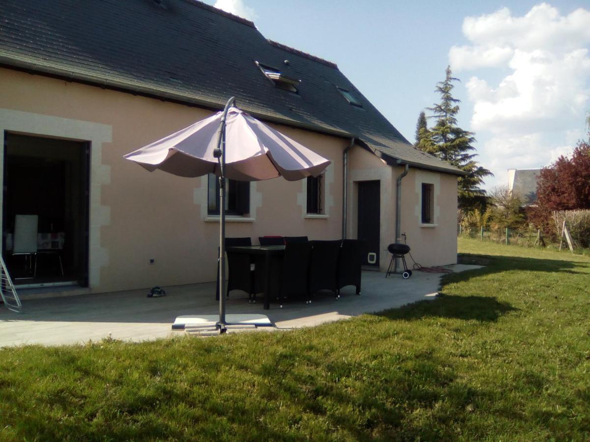 Bed and Breakfast L'Escapade Lochoise Génillé Esterno foto